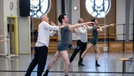 "La Bayadère" à l'Opéra Bastille : comment les grands ballets du répertoire se transmettent de génération en génération