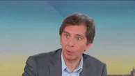 Retraites : "Le COR recommande de reporter l'âge effectif, pas l'âge légal, et il ne dit pas comment", souligne Bertrand Martinot, économiste