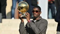 Football : "Vous avez été ma force"... Ousmane Dembélé a présenté son Ballon d'or chez lui, à Evreux