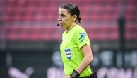 Ligue 1 : Stéphanie Frappart conspuée sur les réseaux sociaux… Le revers de la médaille d'une volonté de transparence de l’arbitrage français