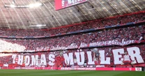 Bayern-Fans zerreißen letzte Choreo für Thomas Müller: „Einfach nur peinlich“