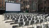 Invito al cinema alla Loggia dei Mercanti: l’arena estiva per i film di sera nel cuore di Milano