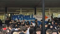 Occupato l'istituto tecnico Maxwell, è la nona scuola da gennaio a Milano. Gli studenti: 