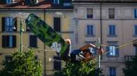 Wakeboard, le acrobazie in acqua conquistano la Darsena: 