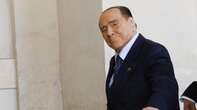 Berlusconi, prosegue recupero, notte tranquilla al San Raffaele. Inserito in scaletta suo intervento a convention Fi a Milano