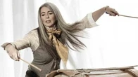 La storia della musicista sorda è diventata uno spettacolo, speriamo sia il primo di una lunga serie