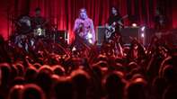 Iggy Pop saluta Milano: salta il concerto all’Arcimboldi: “Circostanze impreviste”