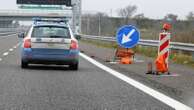 Operaio travolto e ucciso da un tir mentre è a lavoro su un cantiere dell'autostrada A4