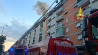 Va a fuoco un appartamento al sesto piano: morta una donna, due intossicati