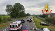 Incidente a Corte Palasio, coinvolte tre auto: due si scontrano frontalmente, sette i feriti