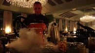 Azoto, carrello e cucchiaio: il gelato gourmet servito in sala