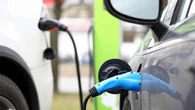 I nuovi incentivi auto arriveranno solo a ottobre. Ecco perché e come fanno nel resto d’Europa
