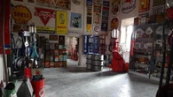 Ecco il Museo delle stazioni di servizio, viaggio nel passato tra numeri da record e grandi artisti
