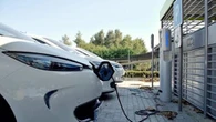 Auto aziendali, stretta anche sulle elettriche: vuoi gli optional e la ricarica da casa? Li paghi