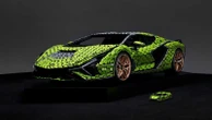 Lamborghini Sián, ecco il "modellino" grande come quella vera