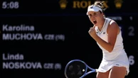 Linda Noskova vince Wimbledon, battuta Muchova nella finale tutta ceca