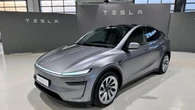 Tesla abbiamo un problema: brand giù in valore e nella fedeltà dei clienti. Ecco perché
