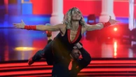 Milly Carlucci sfida il calcio: “Ballando” scende in pista dopo Italia-Estonia