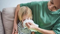 Influenza, colpiti 1,7 milioni italiani: picco previsto a fine anno