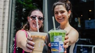 La cinese Luckin sfida Starbucks e apre due caffetterie a New York