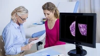 Tumore al seno, aumentano le diagnosi nelle giovani