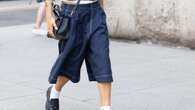 Gli short baggy in denim per i look estivi stile rapper