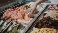 Gelato, se assaggi paghi 50 cent. La titolare: “Bombardati dalle richieste”