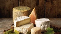 Dai formaggi inglesi al tubero viola: a Tuttofood i nuovi trend che incuriosiscono buyer e social
