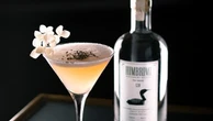 I 160 anni di Alice nel Paese delle Meraviglie: cinque cocktail per brindare