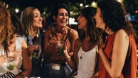 Cibo di qualità, meno alcol e drink vintage: è questo il futuro dell’aperitivo