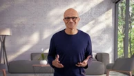 Nadella contro Apple: "Windows 11 sarà una piattaforma aperta a tutti"