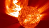 Le minacce del meteo spaziale: così il Sole mette in pericolo la nostra tecnologia