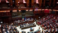 Le leggi in discussione in Italia per combattere dipendenza da social (e potere degli algoritmi)