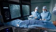 Cuore: crescono gli interventi senza bisturi per le valvole, calano le angioplastiche