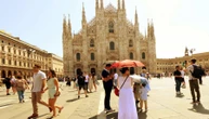 Caldo estremo: il piano delle città contro i rischi per la salute. E Genova ‘smantella’ l’asfalto