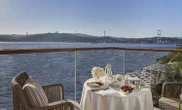 Meze al formaggio, frittate e caffè turco: per colazione la meta è Istanbul