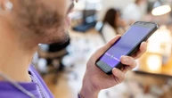 AudioHijack, l’attacco invisibile (e inudibile) che raggira gli assistenti vocali IA