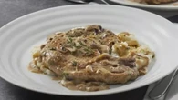 La saga degli Stroganoff e quella fettina di manzo diventata comfort food