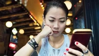 Un bar dove piangere e sfogarsi: in Giappone spopolano i Crying Cafè