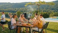 Ritmi lenti, piccoli borghi e aree interne, ecco le tendenze del turismo enogastronomico