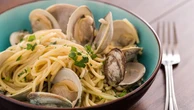 Il Mediterraneo bolle, a rischio spaghetti alle vongole e sautè di cozze