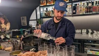 Shochu, il distillato giapponese arriva in Italia. Il produttore: “Nel ‘600 era già nei cocktail”