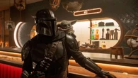 Latte blu, minestre di radici e taverne aliene: quando il cibo va in scena nella saga di Star Wars