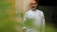 I 40 anni in cucina di Anthony Genovese: “Il fine dining è vivo, ma gli chef non facciano le star”