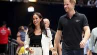 Harry e Meghan mano nella mano agli Invictus Games. E di divorzio non si parla più