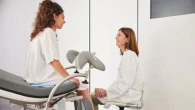 Lubrificanti intimi non solo in menopausa: come scegliere quello giusto (e gli errori da evitare)