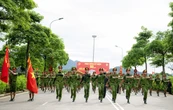 Mồ hôi thấm áo chiến sĩ CAND dưới nắng nóng 40 độ: Những hình ảnh xúc động trên thao trường, hướng đến lễ diễu binh 2/9