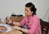 Lời khai lạnh người của bảo mẫu ném bé 14 tháng tuổi xuống nền gạch, gây tử vong