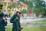 Tập 2 Sao Nhập Ngũ: Lan Ngọc lộ dấu hiệu bất ổn nghiêm trọng, Hoà Minzy bị chê thua Chi Pu