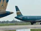 Vụ va chạm của 2 máy bay Vietnam Airlines trên đường băng lên báo nước ngoài, người đọc bình luận: Sự việc đáng tiếc nhưng vẫn còn may